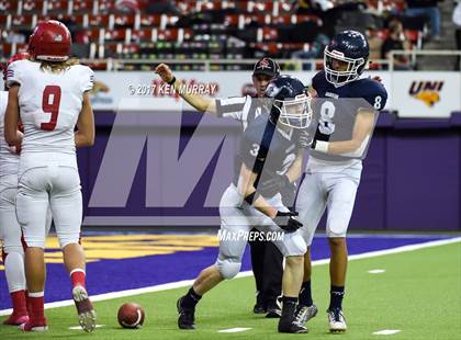 Thumbnail 2 in West Sioux vs Hudson (IHSAA Class A Final) photogallery.