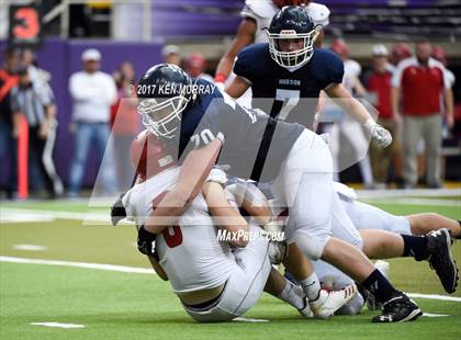 Thumbnail 3 in West Sioux vs Hudson (IHSAA Class A Final) photogallery.