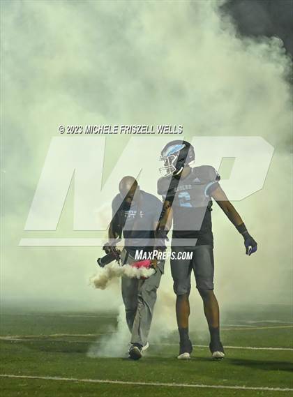 Thumbnail 3 in Granite Hills vs West Hills photogallery.