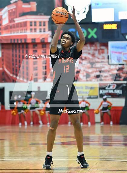 Thumbnail 2 in Mojave vs. Cimarron-Memorial (NIAA State 4A Semi Final) photogallery.