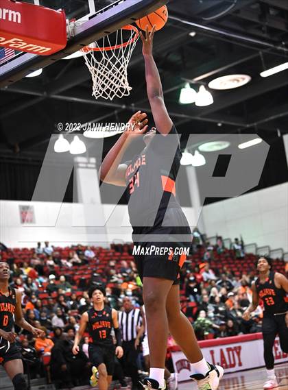 Thumbnail 1 in Mojave vs. Cimarron-Memorial (NIAA State 4A Semi Final) photogallery.