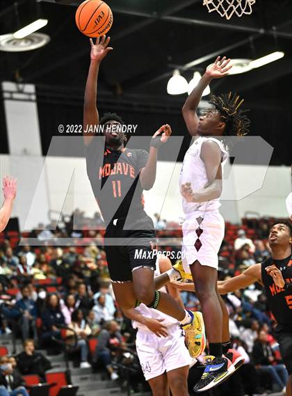 Thumbnail 3 in Mojave vs. Cimarron-Memorial (NIAA State 4A Semi Final) photogallery.