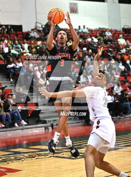 Thumbnail 3 in Mojave vs. Cimarron-Memorial (NIAA State 4A Semi Final) photogallery.