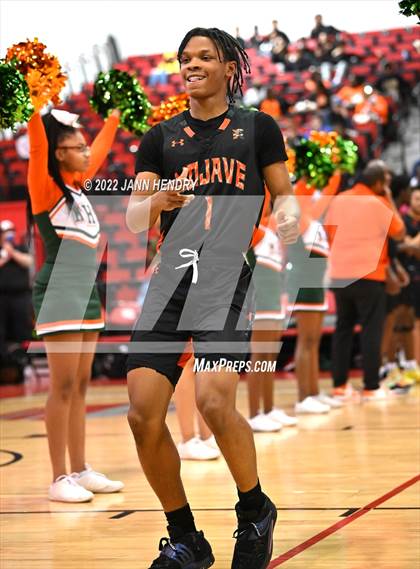Thumbnail 2 in Mojave vs. Cimarron-Memorial (NIAA State 4A Semi Final) photogallery.