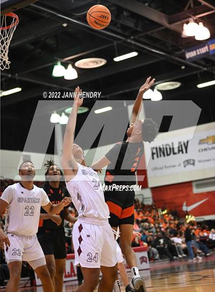 Thumbnail 3 in Mojave vs. Cimarron-Memorial (NIAA State 4A Semi Final) photogallery.