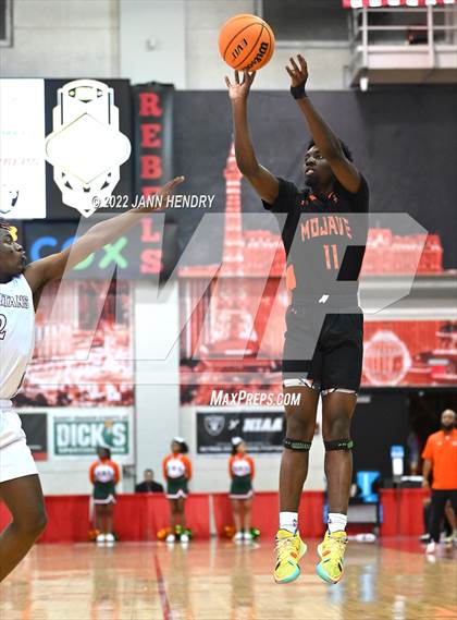 Thumbnail 2 in Mojave vs. Cimarron-Memorial (NIAA State 4A Semi Final) photogallery.