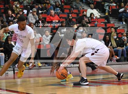 Thumbnail 2 in Mojave vs. Cimarron-Memorial (NIAA State 4A Semi Final) photogallery.