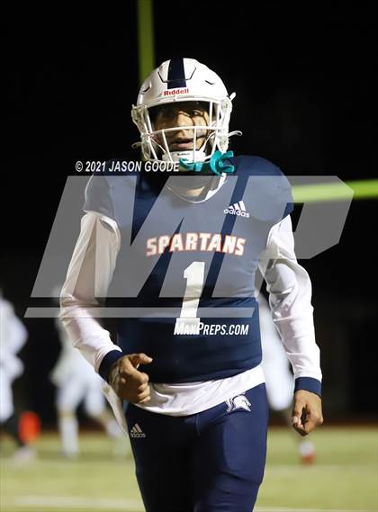 Thumbnail 3 in Ravenwood @ Summit (TSSAA 6A Quarterfinal) photogallery.