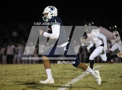 Thumbnail 2 in Ravenwood @ Summit (TSSAA 6A Quarterfinal) photogallery.