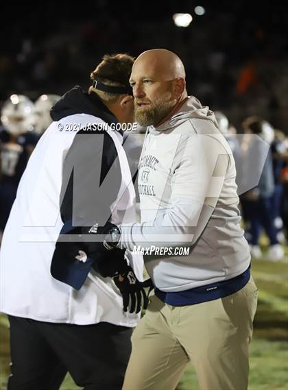 Thumbnail 3 in Ravenwood @ Summit (TSSAA 6A Quarterfinal) photogallery.