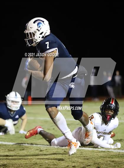 Thumbnail 2 in Ravenwood @ Summit (TSSAA 6A Quarterfinal) photogallery.