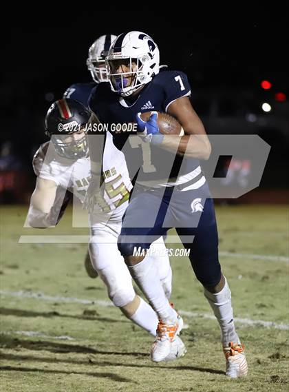 Thumbnail 3 in Ravenwood @ Summit (TSSAA 6A Quarterfinal) photogallery.