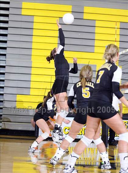 Thumbnail 2 in Ferris @ Crandall photogallery.