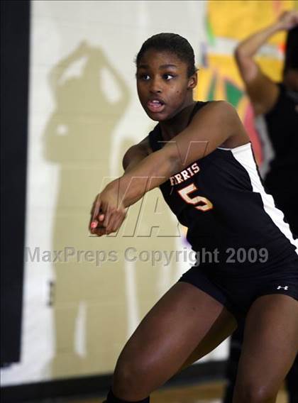 Thumbnail 1 in Ferris @ Crandall photogallery.