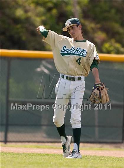 Thumbnail 1 in South Hills @ Chino Hills photogallery.