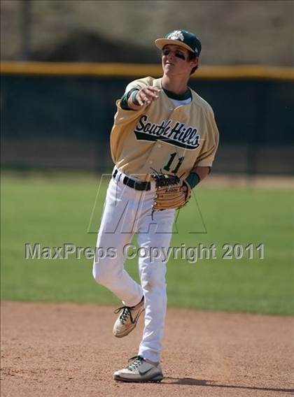 Thumbnail 1 in South Hills @ Chino Hills photogallery.