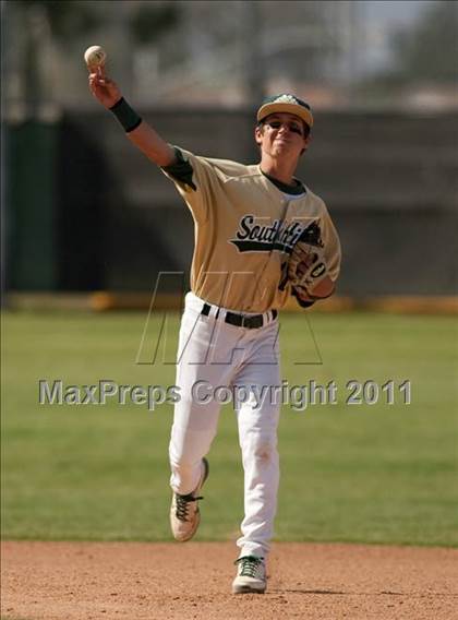 Thumbnail 2 in South Hills @ Chino Hills photogallery.
