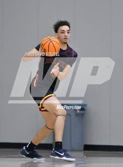 Thumbnail 2 in Edison vs. Rio Americano (Folsom New Year's Challenge) photogallery.