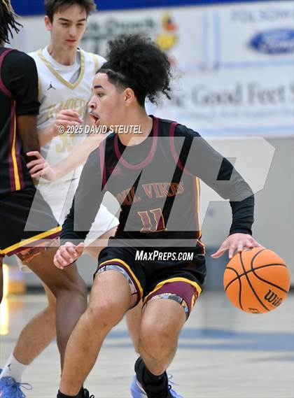 Thumbnail 2 in Edison vs. Rio Americano (Folsom New Year's Challenge) photogallery.