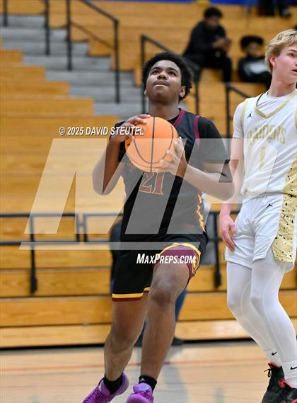 Thumbnail 1 in Edison vs. Rio Americano (Folsom New Year's Challenge) photogallery.