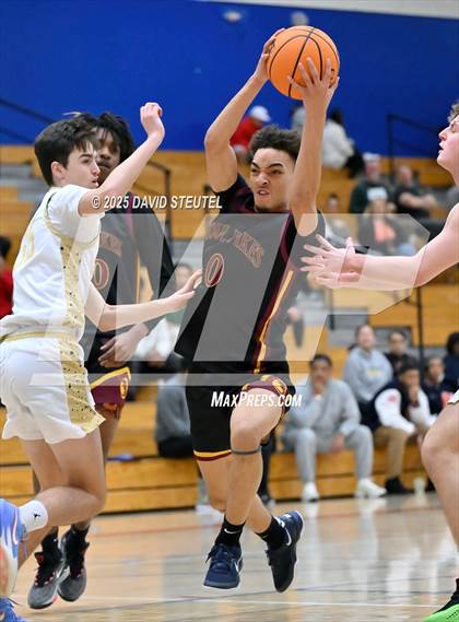 Thumbnail 3 in Edison vs. Rio Americano (Folsom New Year's Challenge) photogallery.