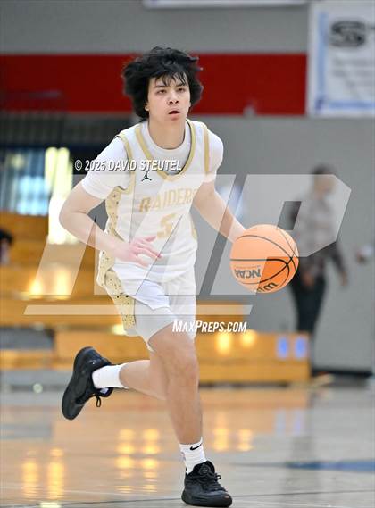 Thumbnail 3 in Edison vs. Rio Americano (Folsom New Year's Challenge) photogallery.