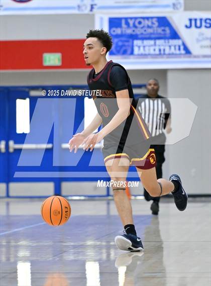 Thumbnail 3 in Edison vs. Rio Americano (Folsom New Year's Challenge) photogallery.