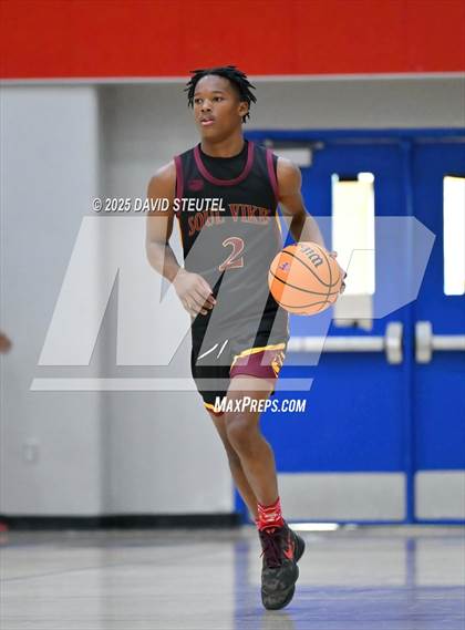 Thumbnail 2 in Edison vs. Rio Americano (Folsom New Year's Challenge) photogallery.