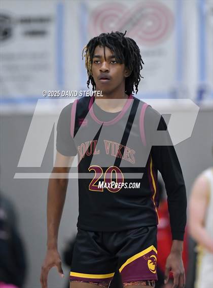 Thumbnail 2 in Edison vs. Rio Americano (Folsom New Year's Challenge) photogallery.