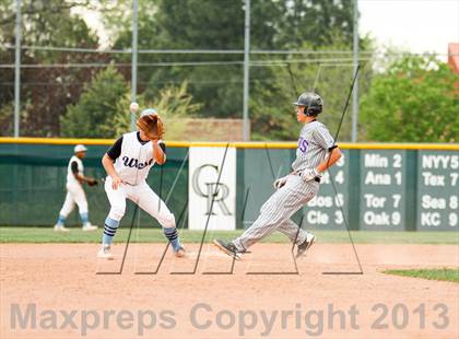 Thumbnail 2 in Pueblo West vs. Mountain View (CHSAA 4A Semifinal) photogallery.