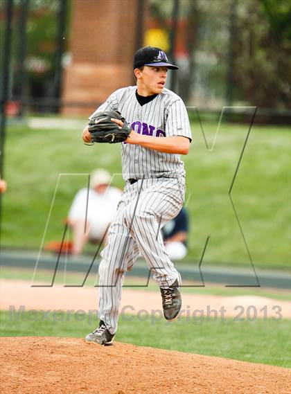 Thumbnail 3 in Pueblo West vs. Mountain View (CHSAA 4A Semifinal) photogallery.
