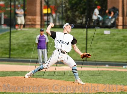 Thumbnail 3 in Pueblo West vs. Mountain View (CHSAA 4A Semifinal) photogallery.