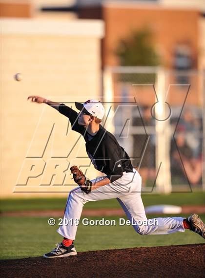 Thumbnail 3 in Cedar Hill @ Midlothian  photogallery.