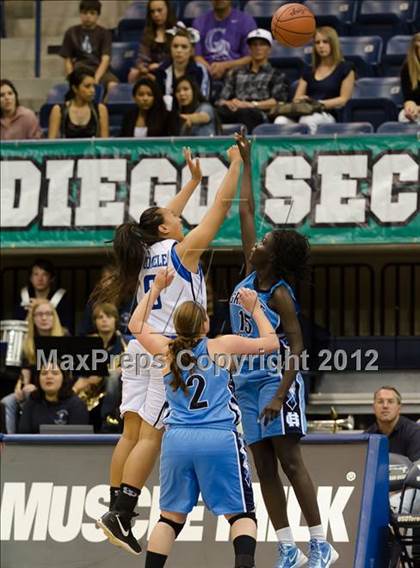 Thumbnail 2 in Granite Hills vs San Diego (CIF SDS D1 Final) photogallery.