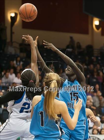 Thumbnail 2 in Granite Hills vs San Diego (CIF SDS D1 Final) photogallery.