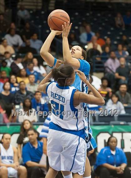 Thumbnail 1 in Granite Hills vs San Diego (CIF SDS D1 Final) photogallery.
