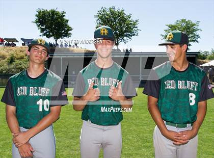 Thumbnail 1 in Red Bluff vs. Chico (CIF NS D2 Final) photogallery.
