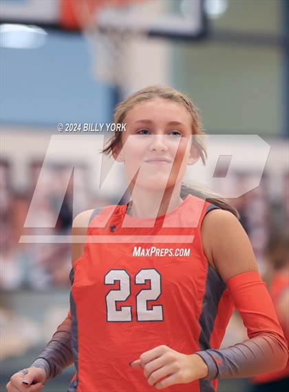 Thumbnail 2 in Grand Saline vs Mineola photogallery.