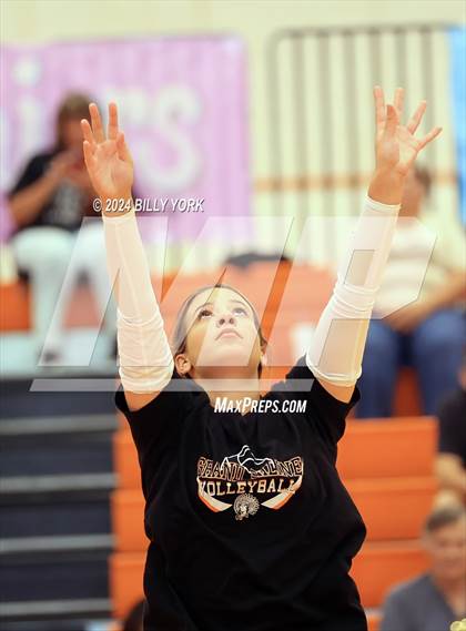 Thumbnail 3 in Grand Saline vs Mineola photogallery.