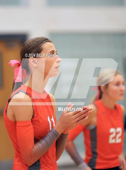Thumbnail 2 in Grand Saline vs Mineola photogallery.