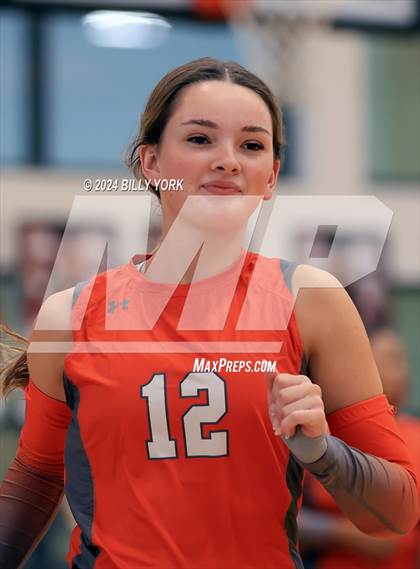 Thumbnail 1 in Grand Saline vs Mineola photogallery.