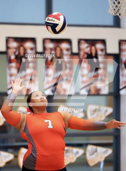 Thumbnail 2 in Grand Saline vs Mineola photogallery.