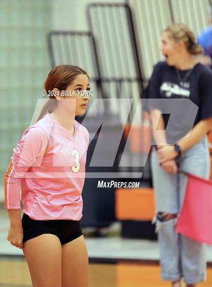 Thumbnail 1 in Grand Saline vs Mineola photogallery.