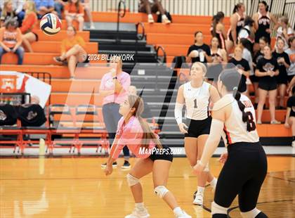 Thumbnail 3 in Grand Saline vs Mineola photogallery.