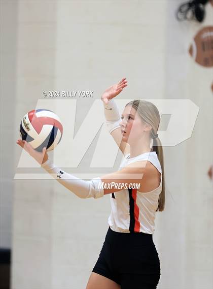Thumbnail 2 in Grand Saline vs Mineola photogallery.