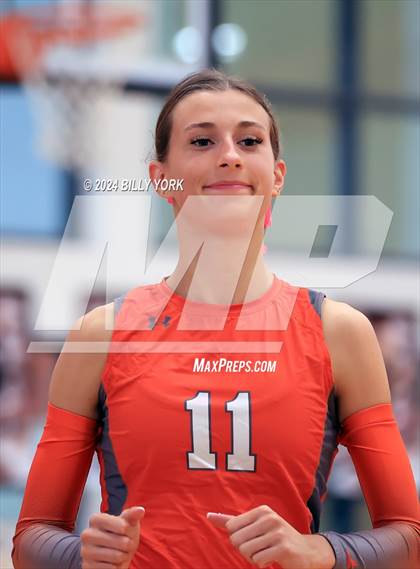Thumbnail 3 in Grand Saline vs Mineola photogallery.