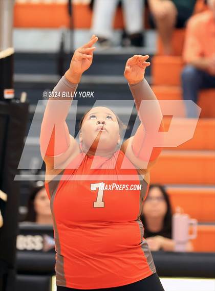 Thumbnail 1 in Grand Saline vs Mineola photogallery.