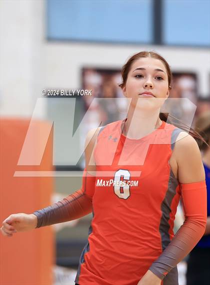 Thumbnail 3 in Grand Saline vs Mineola photogallery.