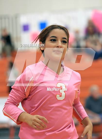 Thumbnail 2 in Grand Saline vs Mineola photogallery.