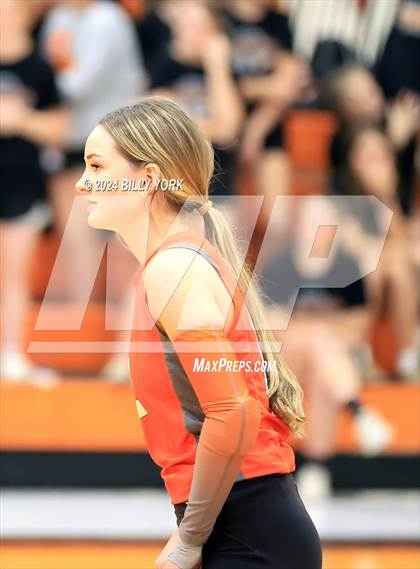 Thumbnail 1 in Grand Saline vs Mineola photogallery.